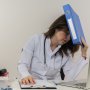Гоструда будет осуществлять проверки относительно травли на рабочем месте