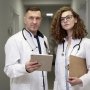 Молодые медики зарегистрировали петицию за модернизацию медицинского образования через кадавер-курсы /freepik
